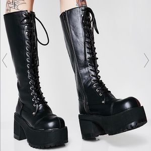 Lurk in’ On Ya Platform Boots